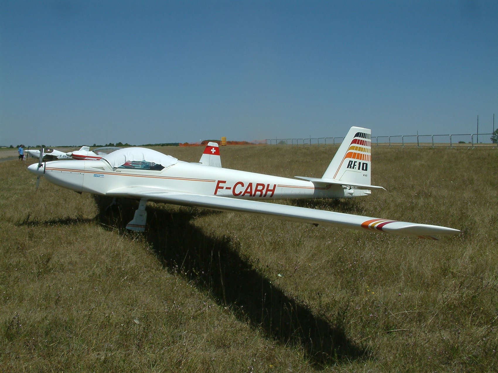 Fournier RF10 F-CARH at Chambley, 2003