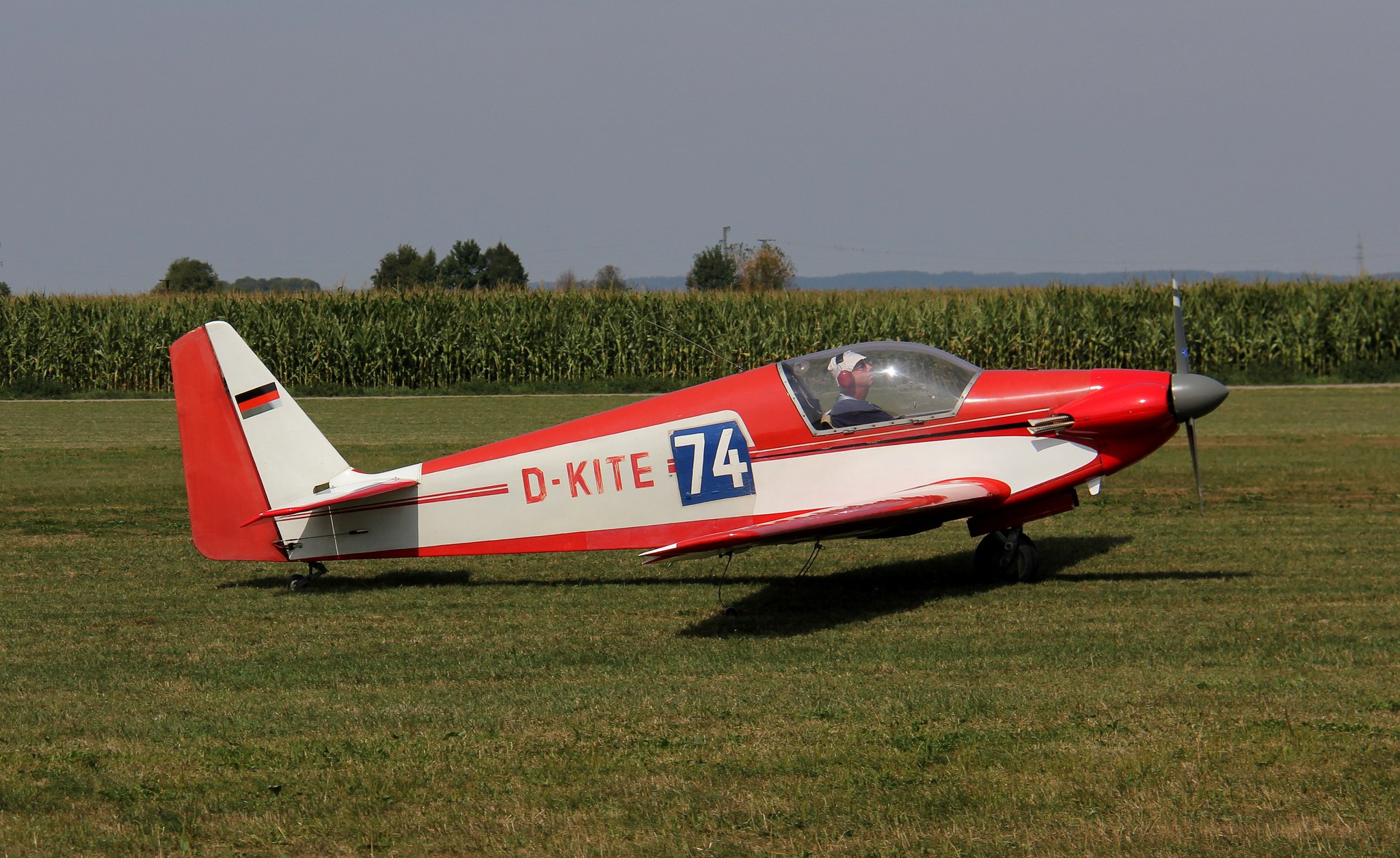 D-KITE, red and white with race number 74, at Tannheim