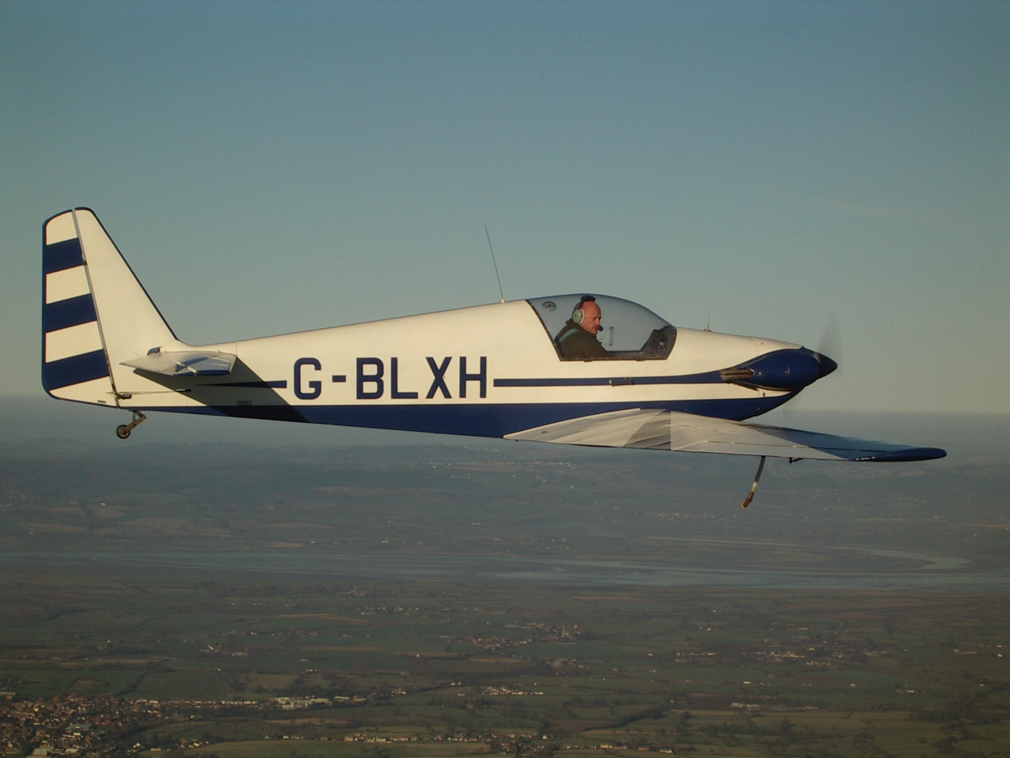 G-BLXH in flight