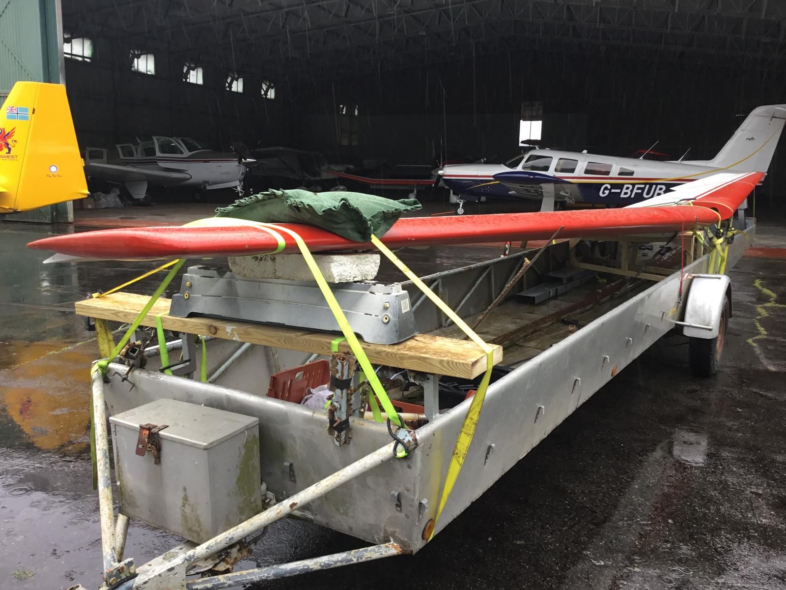 G-AWEL · wing, Halfpenny Green