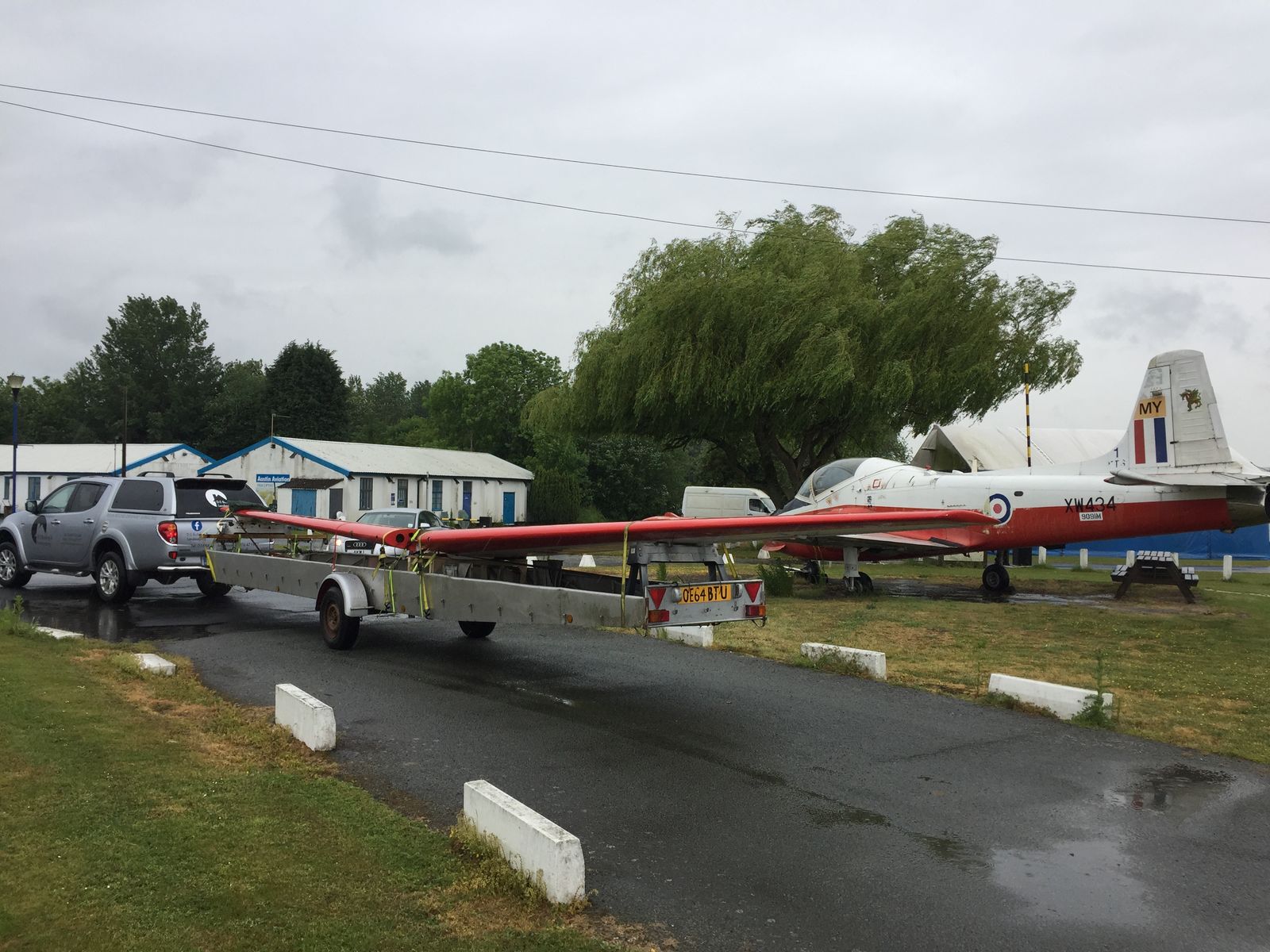 G-AWEL · wing on trailer, Halfpenny Green, Jun 2019