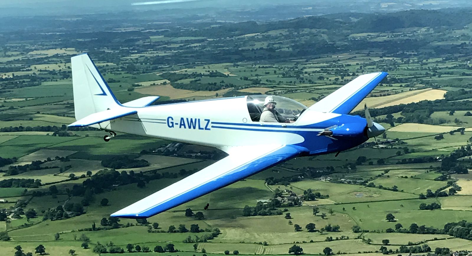G-AWLZ · air-to-air, July 2017