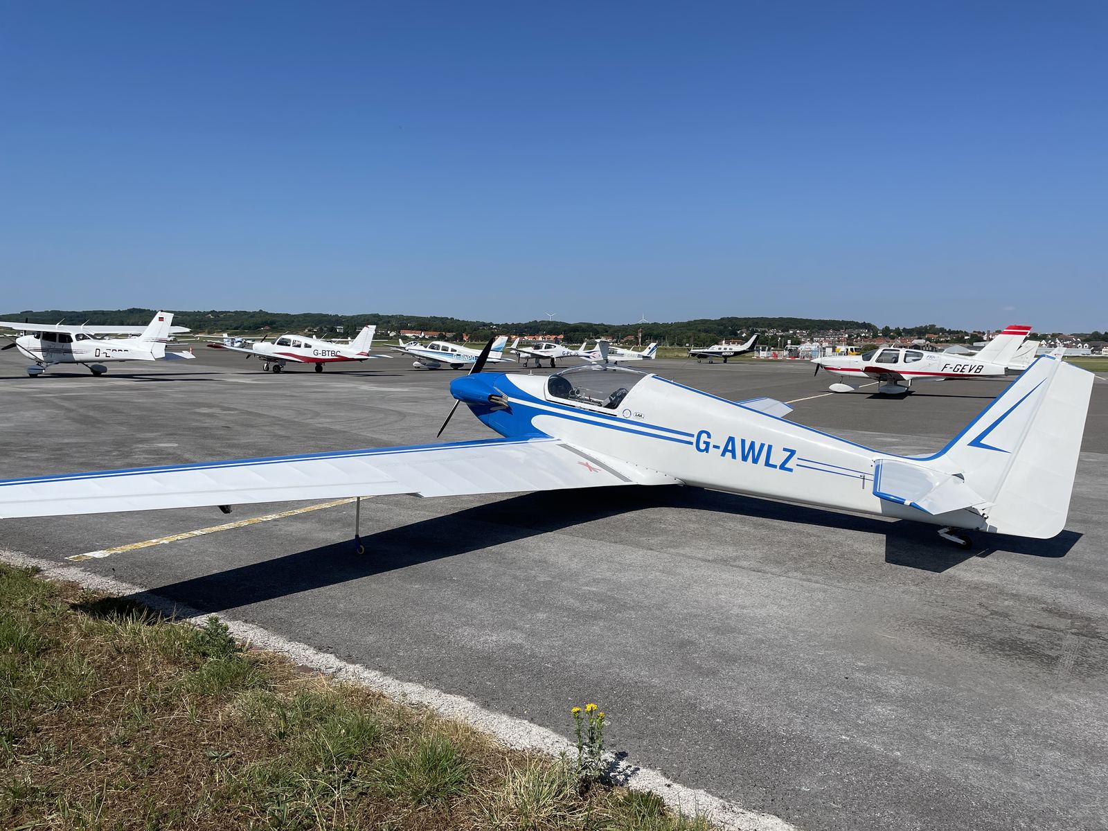 G-AWLZ · Le Touquet, France
