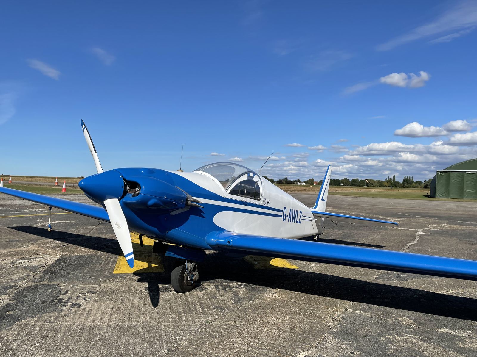 G-AWLZ · Lincoln Aero Club