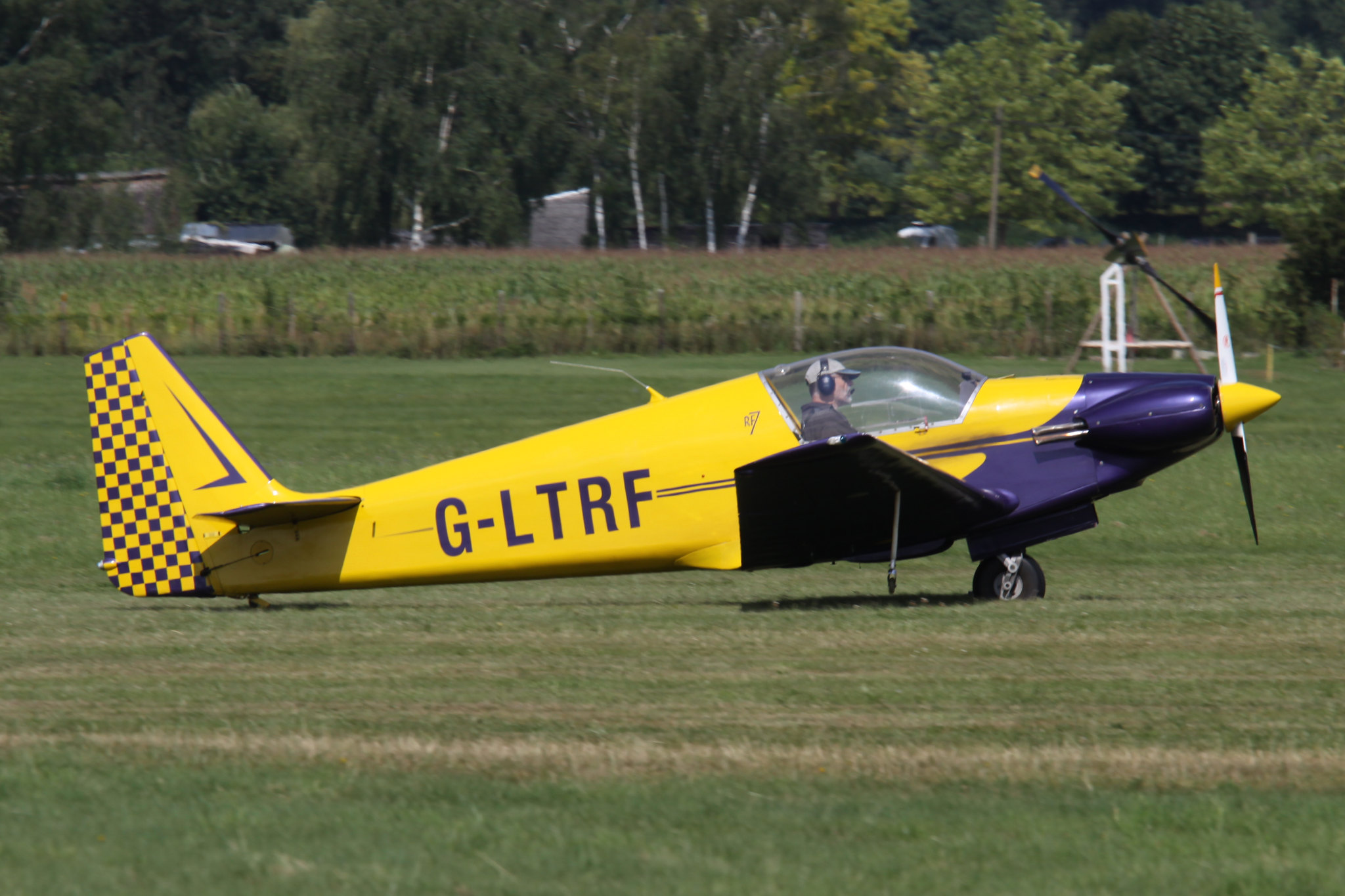 Fournier RF7 G-LTRF taking off