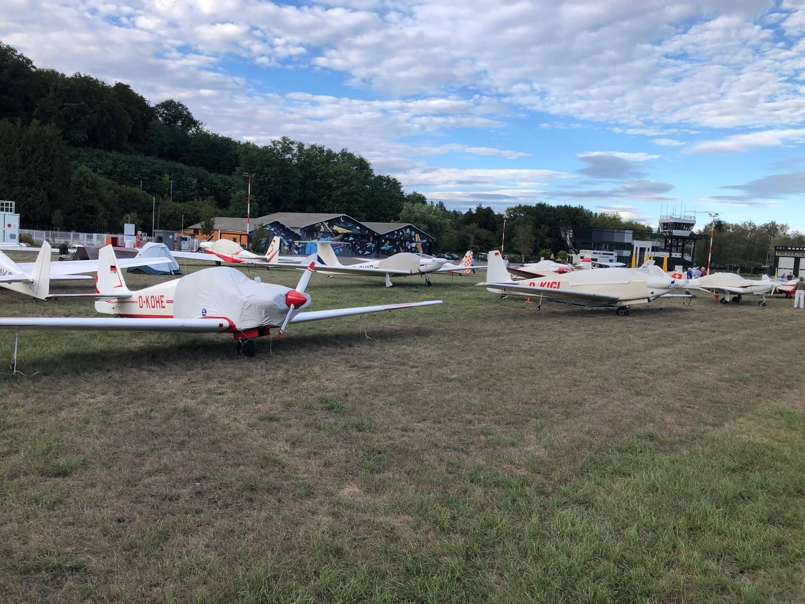 D-KOHE and D-KIGI at Aérodrome du Pays de Montbéliard